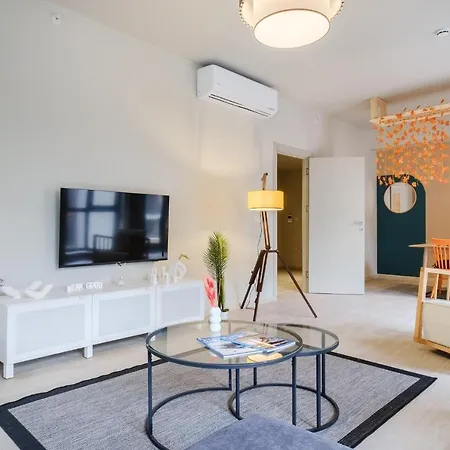 New Cadde 54 Mall Otel *